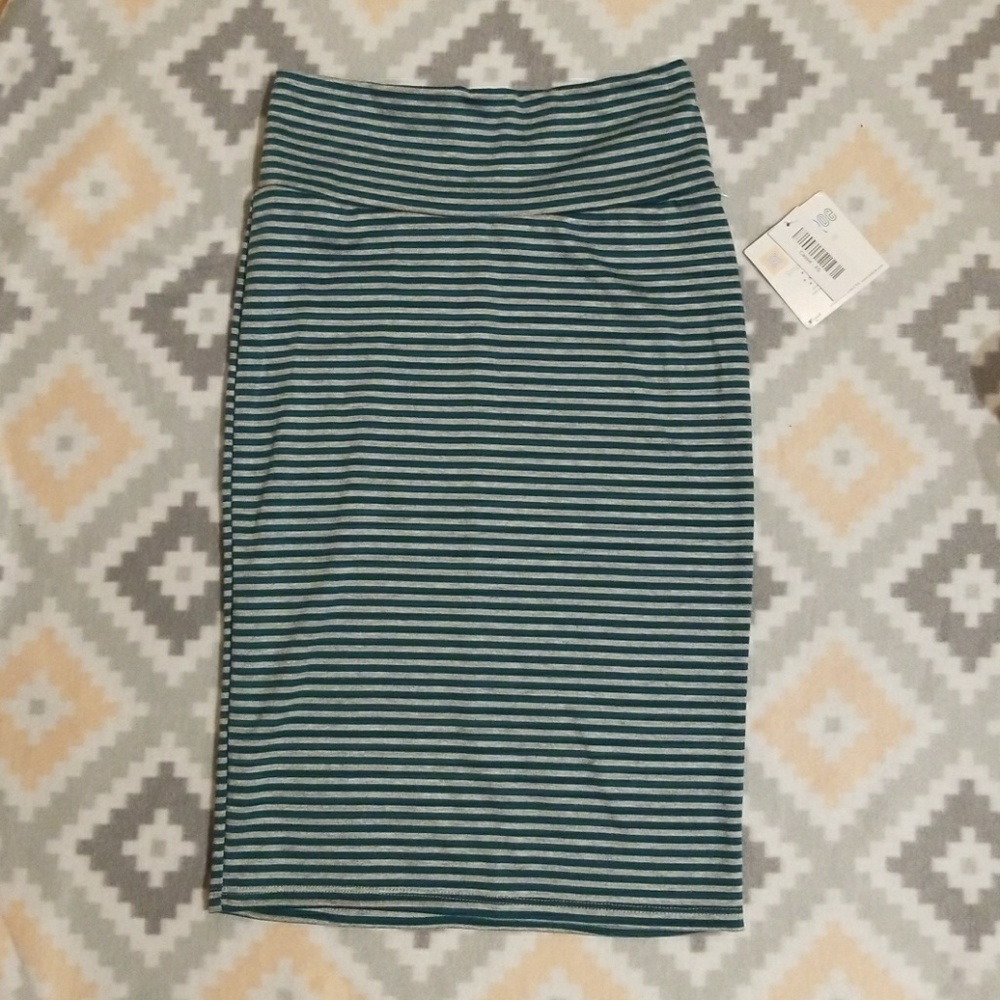 Lularoe Cassie - XS